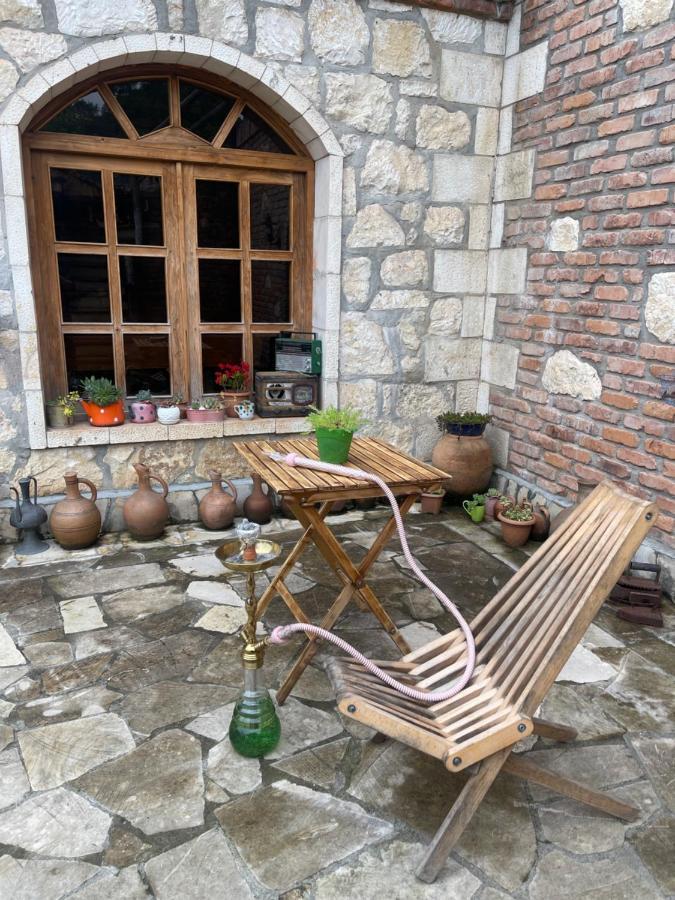 Odo'S Guest House มาร์ทวิลิ ภายนอก รูปภาพ
