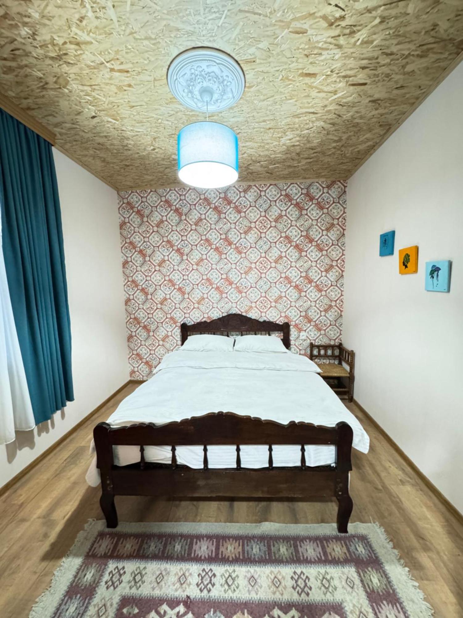 Odo'S Guest House มาร์ทวิลิ ภายนอก รูปภาพ